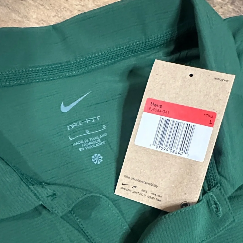 NIKE Men’s DriFit Polo Shirt, Size L, NWT, Oregon or Green Bay colors